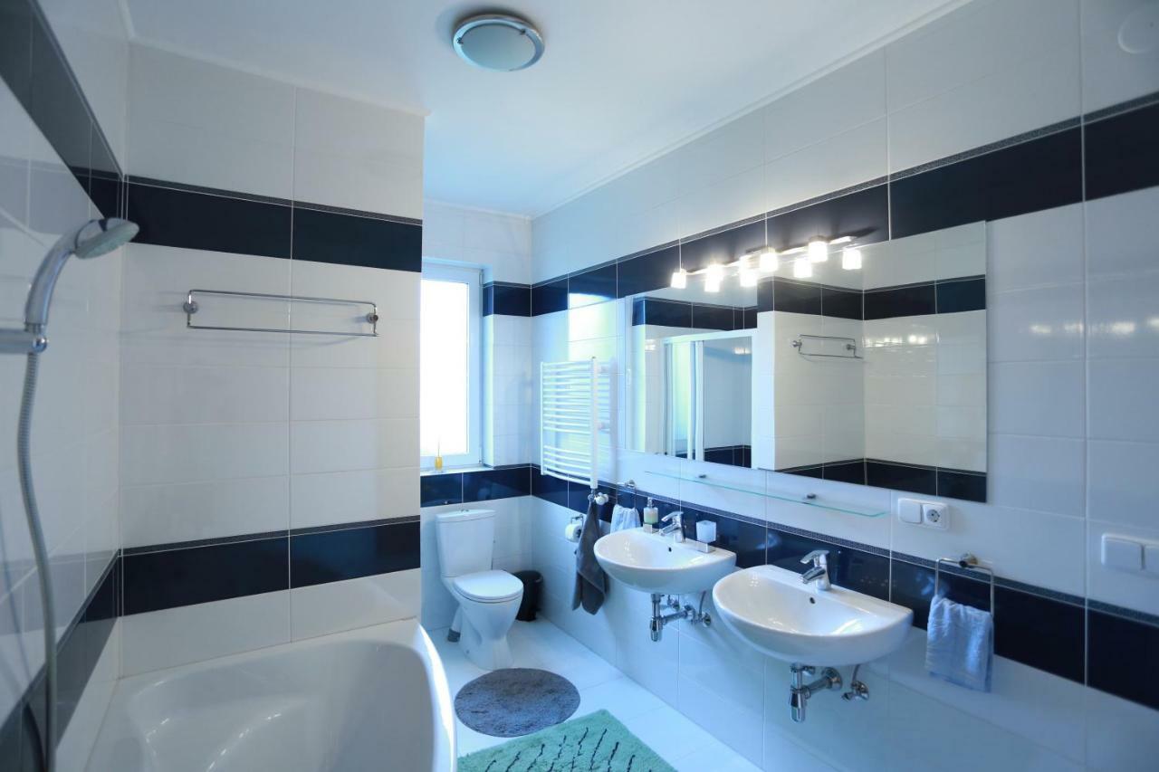 Sentis Hotel Ungvár Kültér fotó