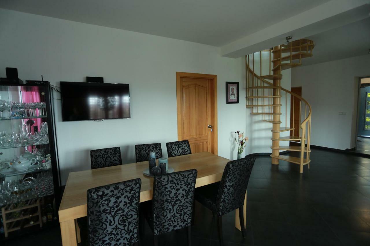 Sentis Hotel Ungvár Kültér fotó